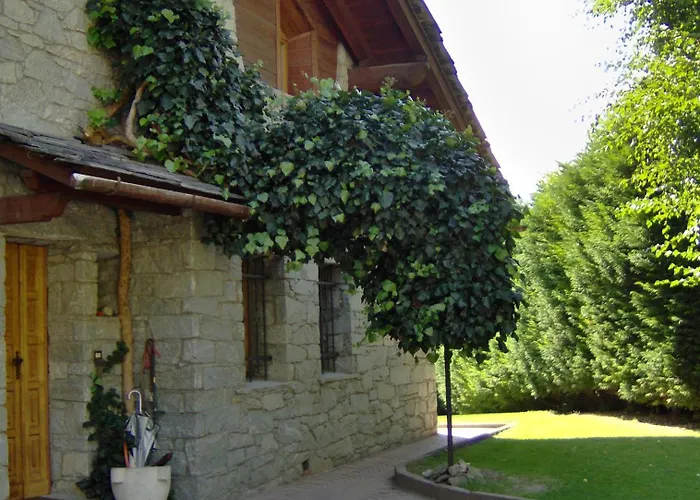 Le Lierre Bed & Breakfast